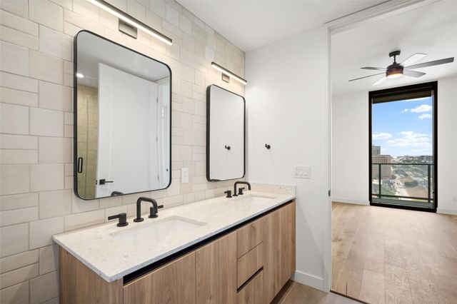 84 East Ave 1803, Austin, TX 78701