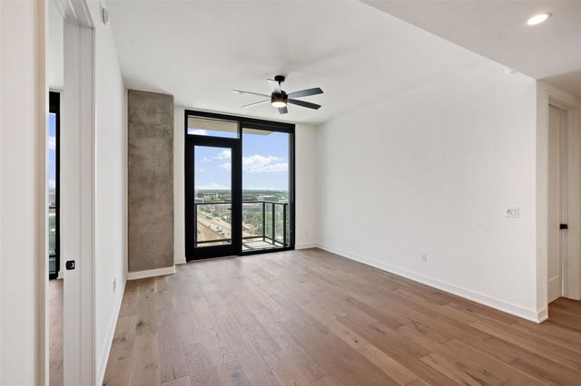 84 East Ave 1803, Austin, TX 78701