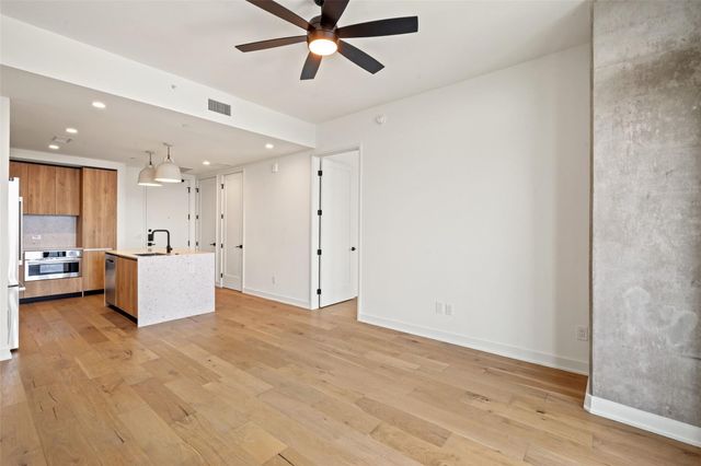 84 East Ave 1803, Austin, TX 78701
