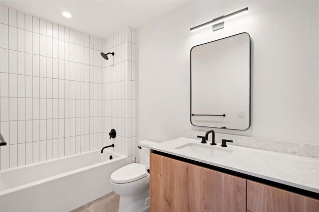 84 East Ave 1803, Austin, TX 78701