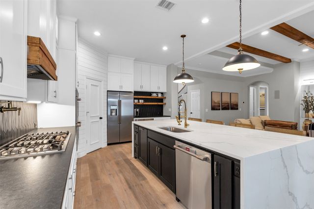 15932 CHRISTOPHER Lane, Frisco, TX 75035