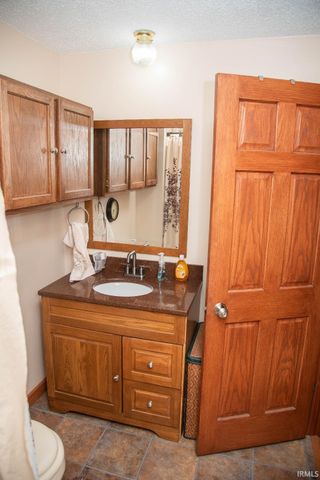 1901 E 14TH Street, Muncie, IN 47302