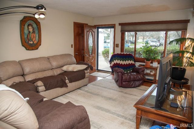 1901 E 14TH Street, Muncie, IN 47302