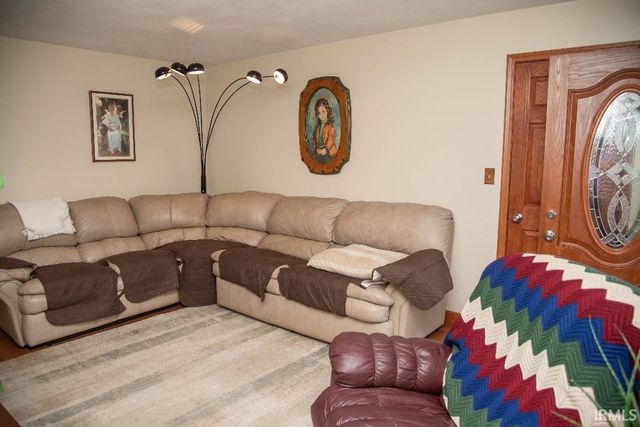 1901 E 14TH Street, Muncie, IN 47302