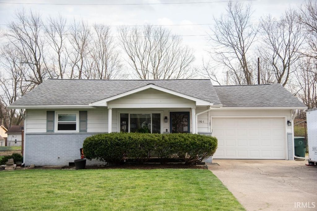 1901 E 14TH Street, Muncie, IN 47302
