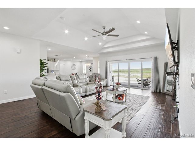 1180 Antelope Dr W, Bennett, CO 80102