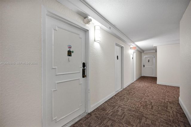 2750 NE 183rd St 2410, Aventura, FL 33160