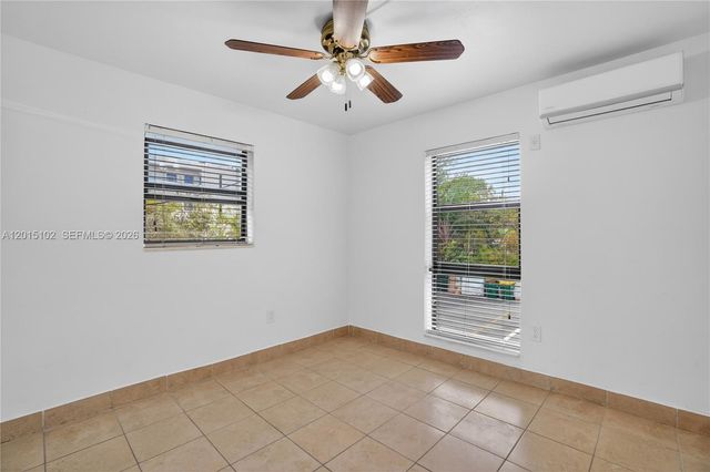 1600 S Le Jeune Rd 9, Coral Gables, FL 33134