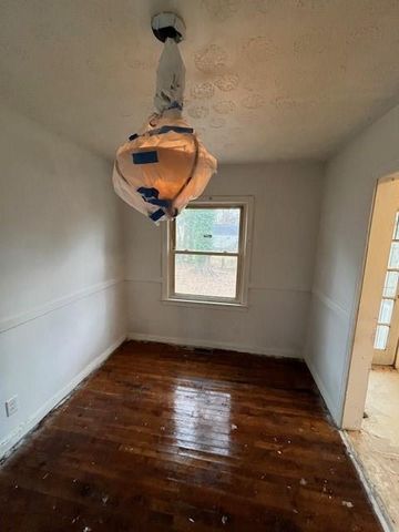 1386 Bluefield SW Drive, Atlanta, GA 30310