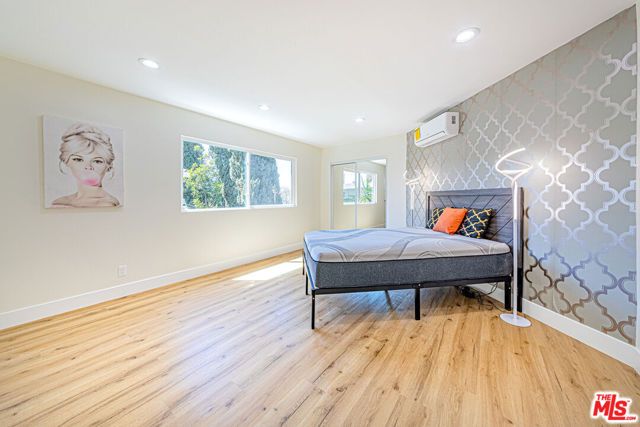5633 La Mirada Avenue, Los Angeles, CA 90038