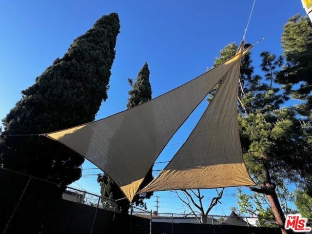 5633 La Mirada Avenue, Los Angeles, CA 90038