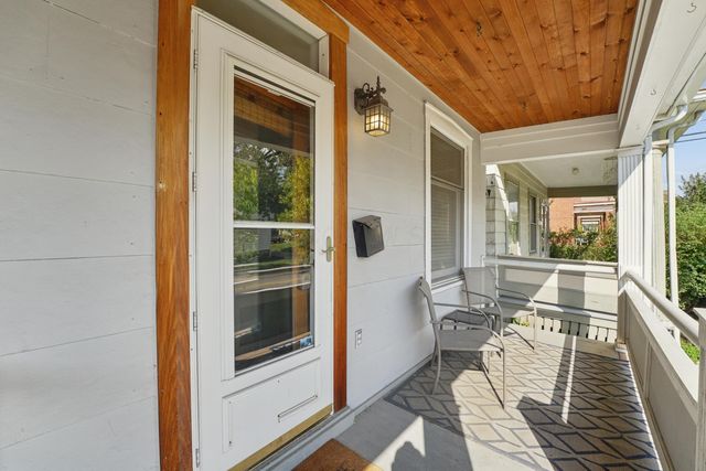 212 W 3rd Avenue, Columbus, OH 43201
