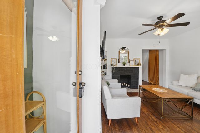 212 W 3rd Avenue, Columbus, OH 43201