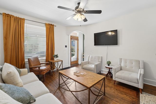 212 W 3rd Avenue, Columbus, OH 43201