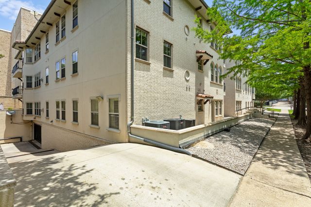 5801 Hillcrest Avenue 06, University Park, TX 75205