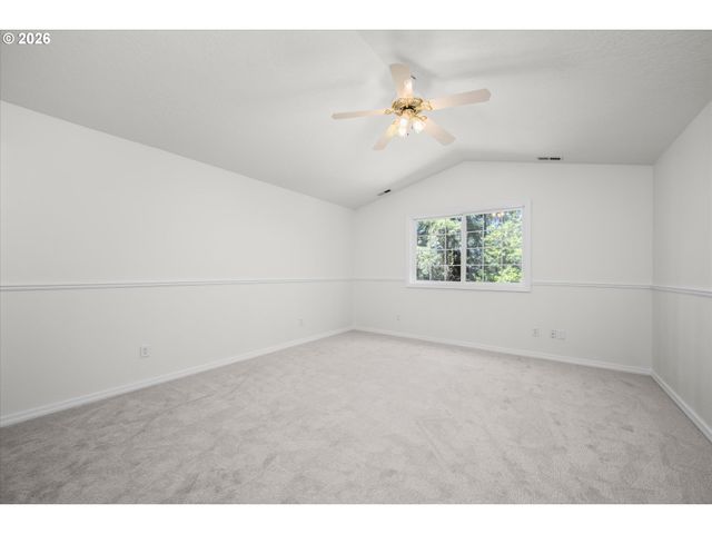 2331 TODD St, Eugene, OR 97405