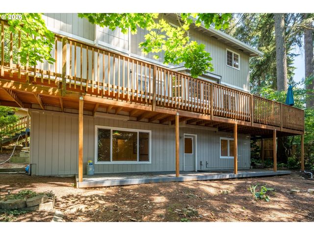 2331 TODD St, Eugene, OR 97405