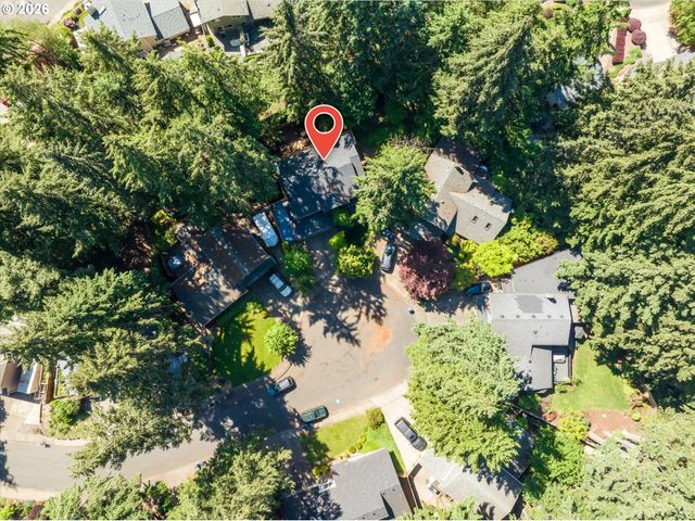 2331 TODD St, Eugene, OR 97405