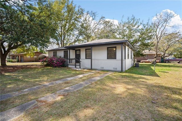 809 James Street, Saraland, AL 36571