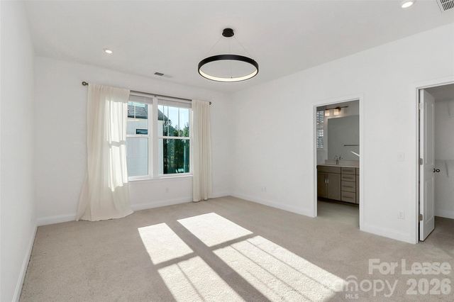 15345 Ballancroft Parkway, Charlotte, NC 28277