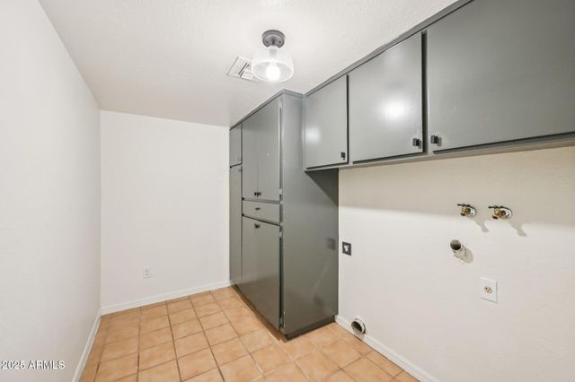 540 E CERCADO Lane, Litchfield Park, AZ 85340