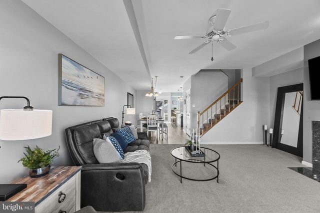 902 OYSTER COVE DR, Grasonville, MD 21638