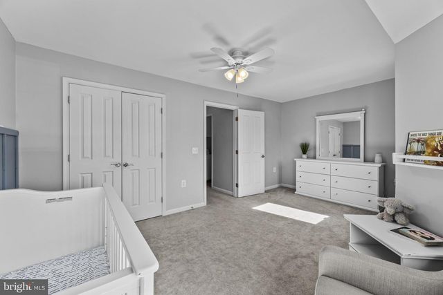 902 OYSTER COVE DR, Grasonville, MD 21638