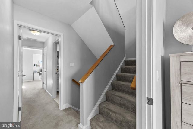 902 OYSTER COVE DR, Grasonville, MD 21638