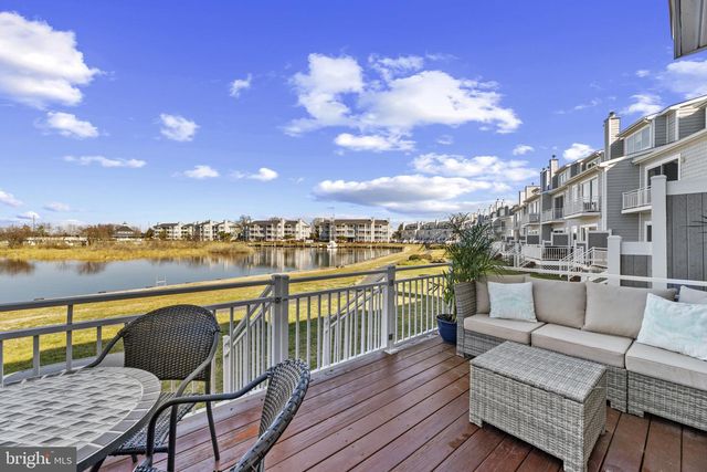 902 OYSTER COVE DR, Grasonville, MD 21638