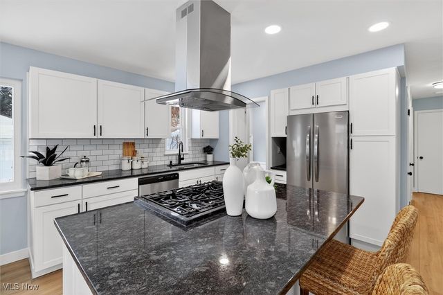 845 Charles Street, Willowick, OH 44095