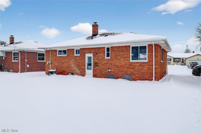 845 Charles Street, Willowick, OH 44095