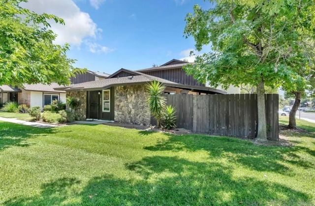 9941 Woodpark Drive, Santee, CA 92071