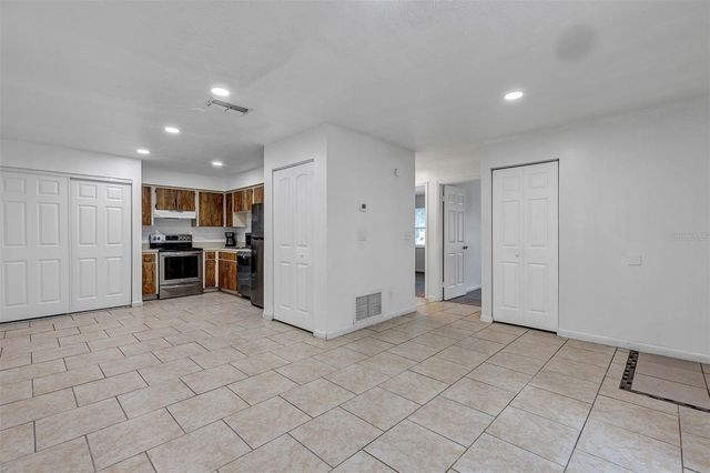 3990 SE 17TH COURT, Ocala, FL 34480