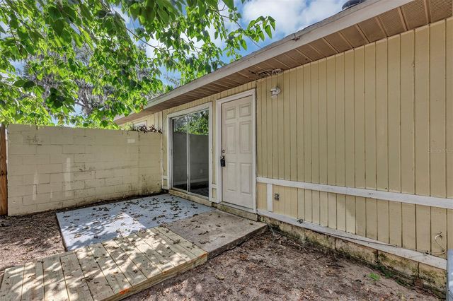 3990 SE 17TH COURT, Ocala, FL 34480
