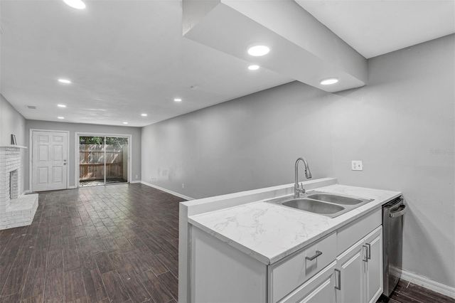 3990 SE 17TH COURT, Ocala, FL 34480