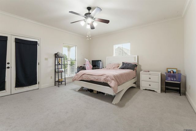 6216 Breeze Point Dr, Gonzales, LA 70737