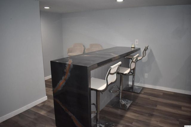 2119 Jefferson St, Quincy, IL 62301