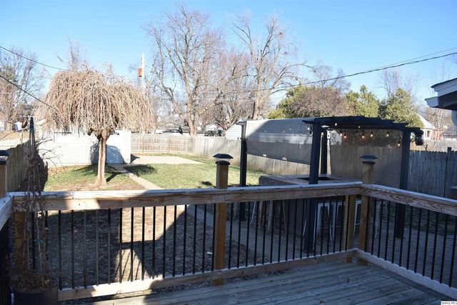 2119 Jefferson St, Quincy, IL 62301