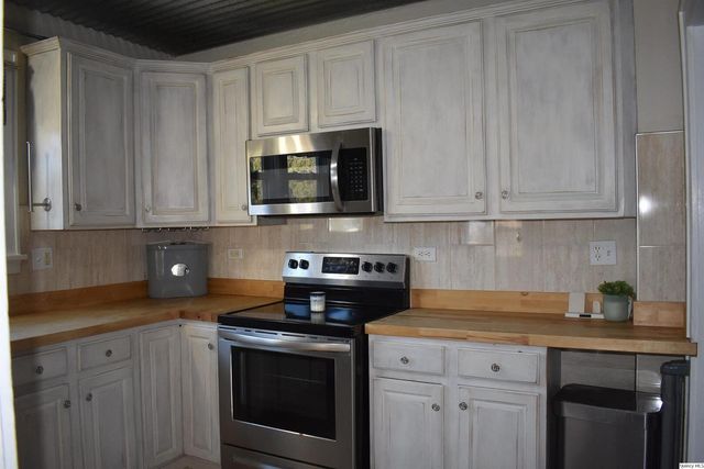 2119 Jefferson St, Quincy, IL 62301