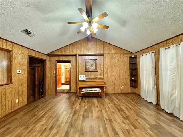 235 PROSPECT Road, Dry Prong, LA 71423