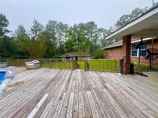 235 PROSPECT Road, Dry Prong, LA 71423