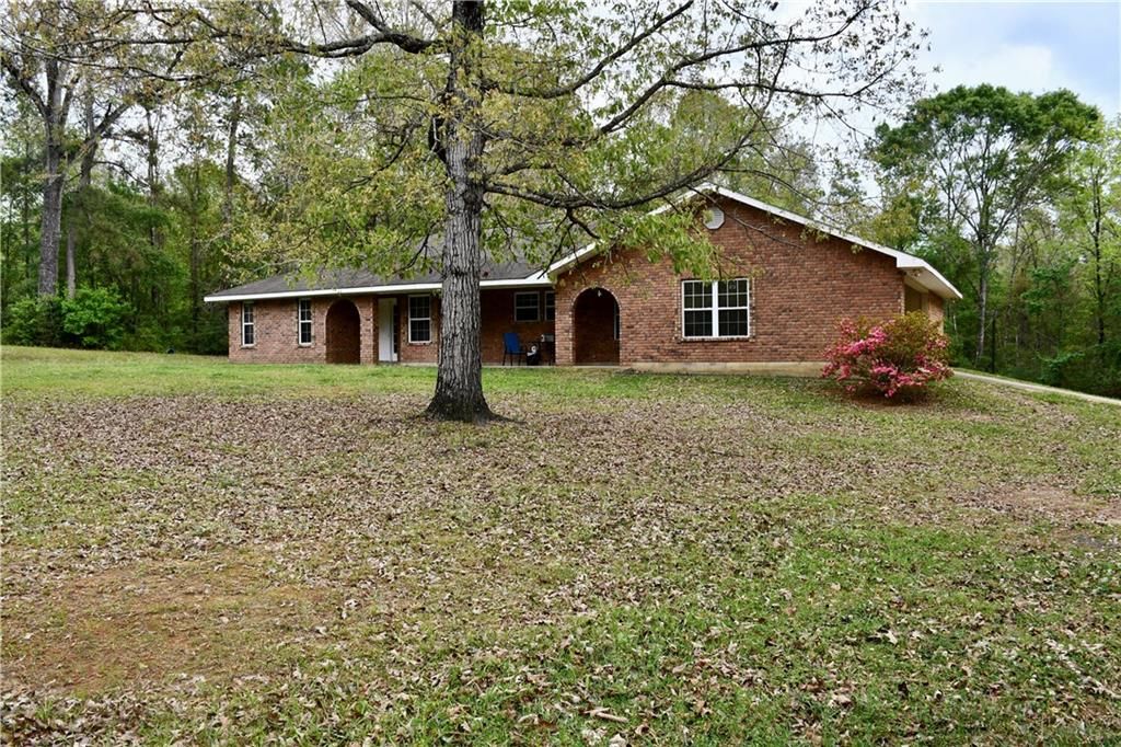 235 PROSPECT Road, Dry Prong, LA 71423