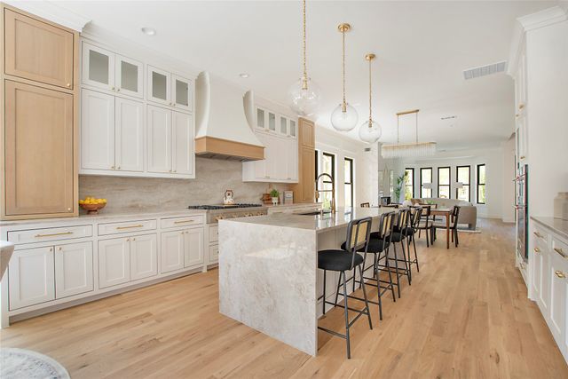 5641 Monticello Avenue, Dallas, TX 75206