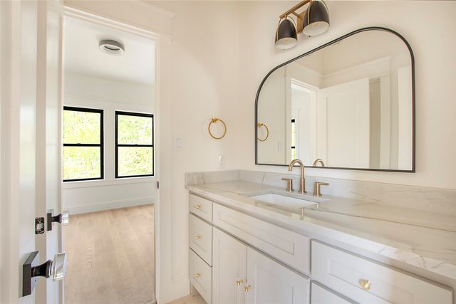 5641 Monticello Avenue, Dallas, TX 75206