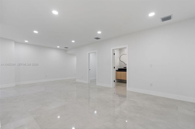 4800 SW 61st Ave, Davie, FL 33314