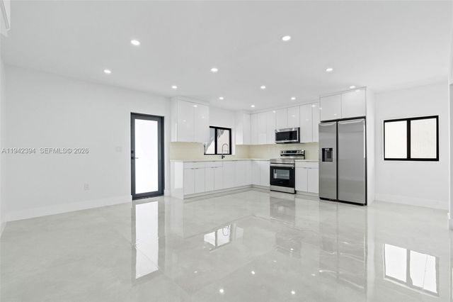 4800 SW 61st Ave, Davie, FL 33314