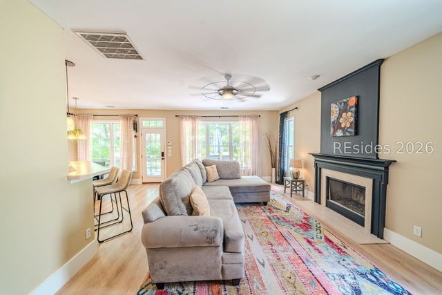 22 Timbercrest Circle, Hilton Head Island, SC 29926