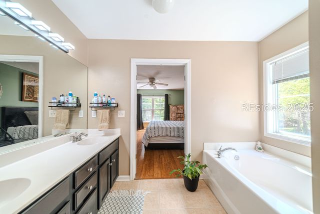 22 Timbercrest Circle, Hilton Head Island, SC 29926