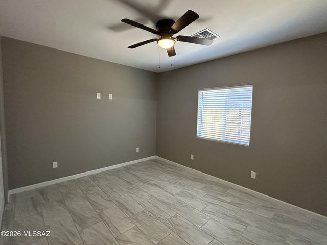 512 N Cherokee Avenue, Tucson, AZ 85745