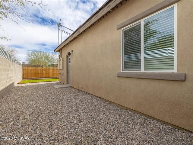 512 N Cherokee Avenue, Tucson, AZ 85745
